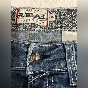 Ariat 31 long jeans